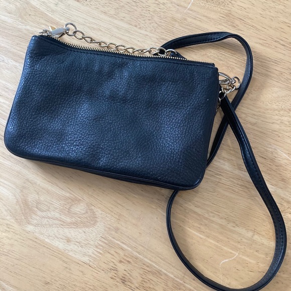 Michael Kors Bedford 3 Zip Crossbody Purse - Picture 2 of 6